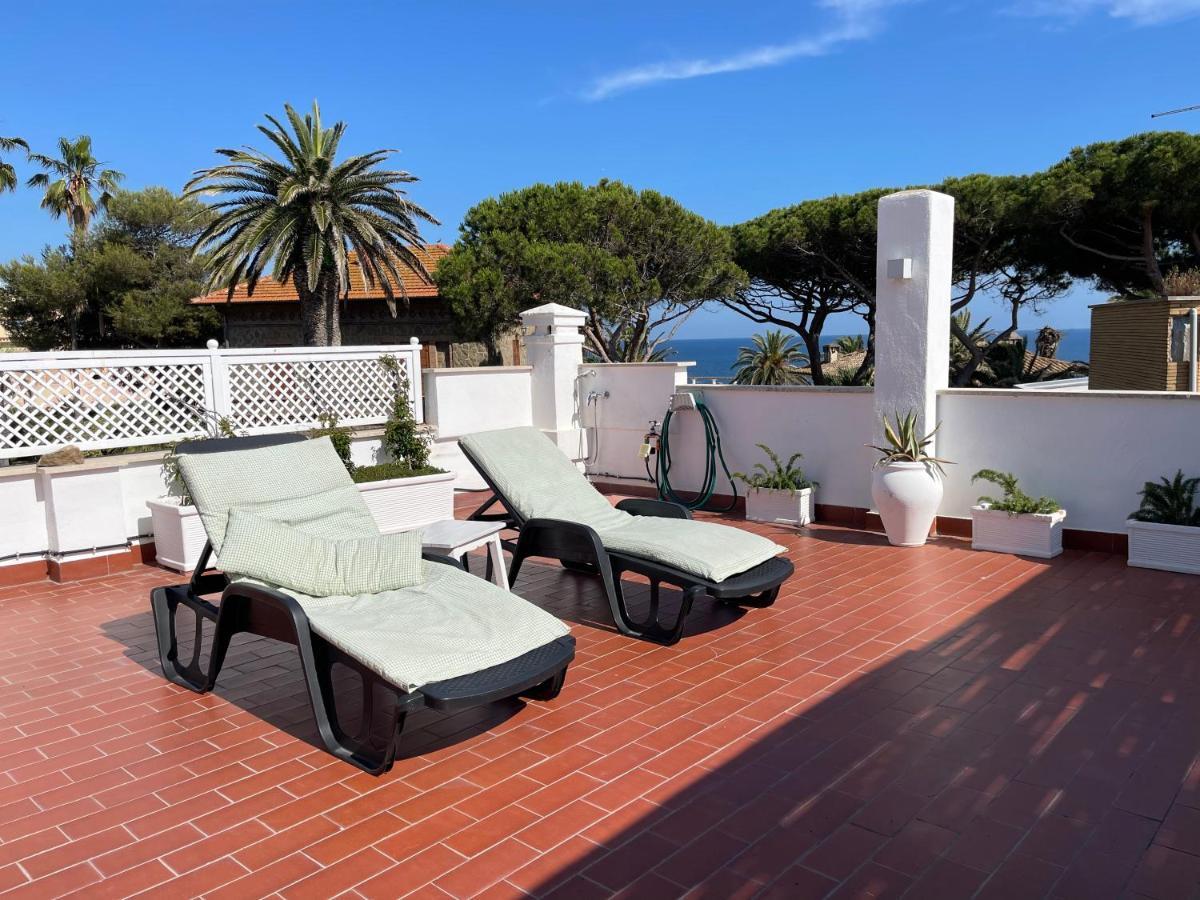 הוילה סנטה מרינלה La Terrazza Sul Mare מראה חיצוני תמונה