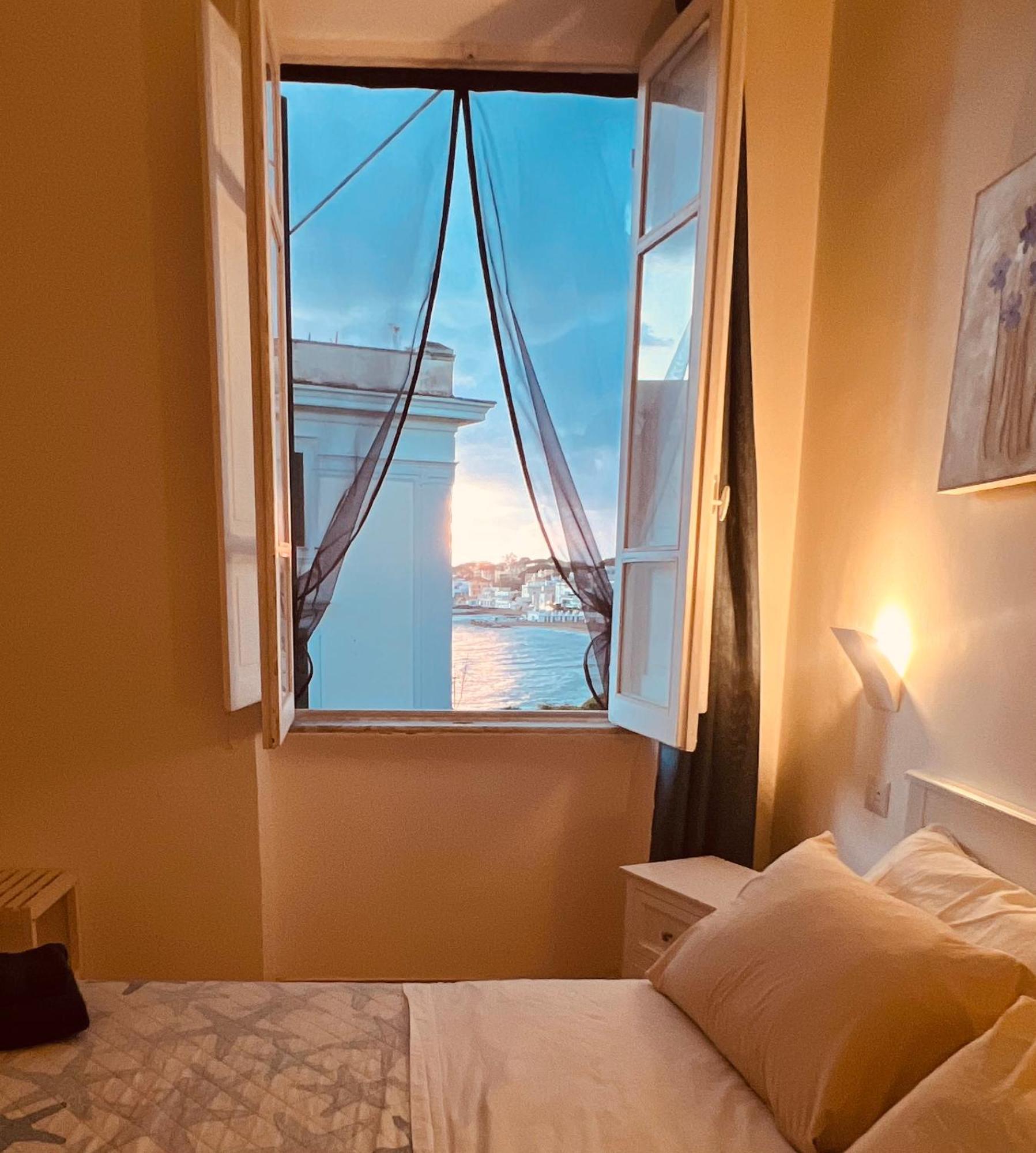 הוילה סנטה מרינלה La Terrazza Sul Mare מראה חיצוני תמונה
